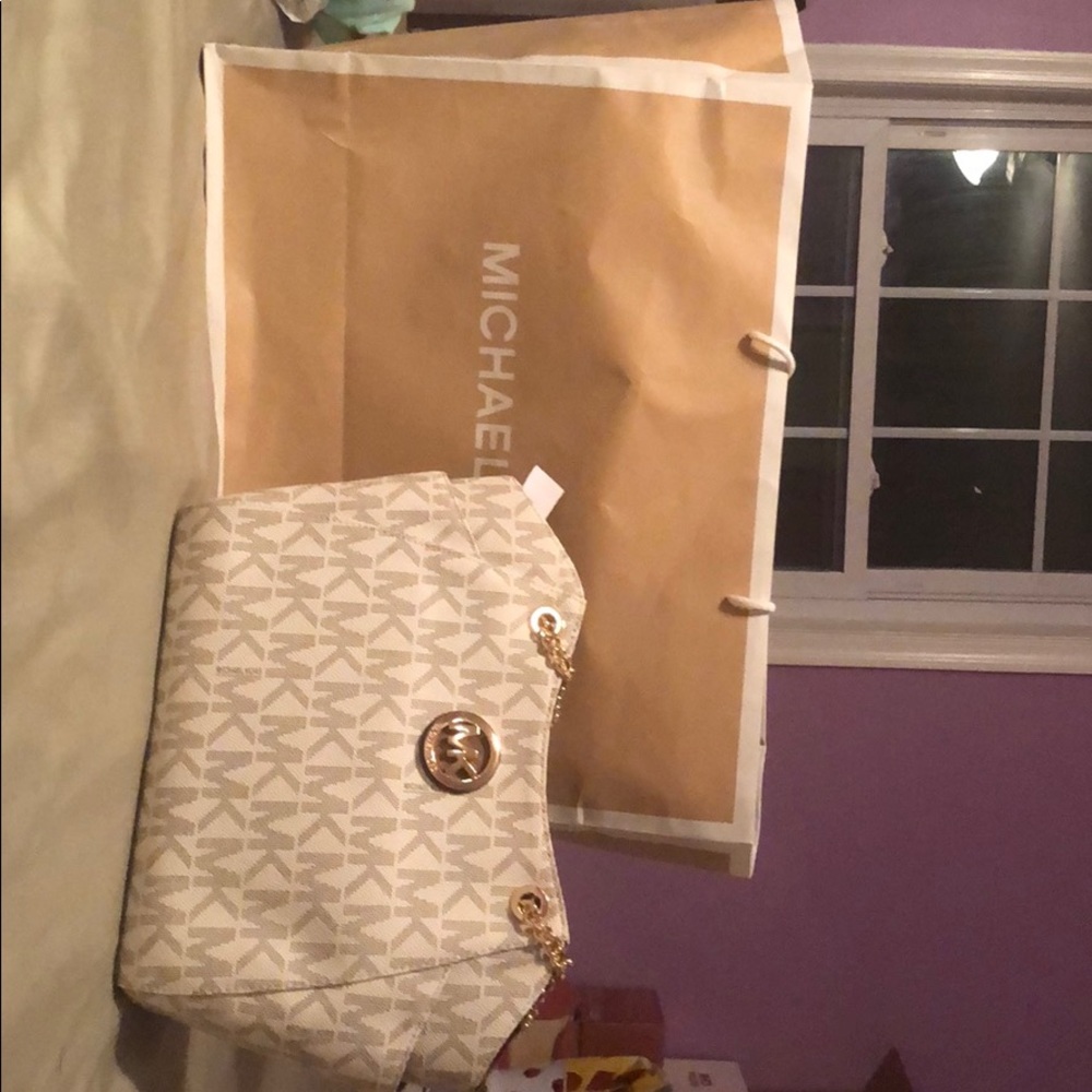 Brand New Michael Kors Bag with tags and receipt